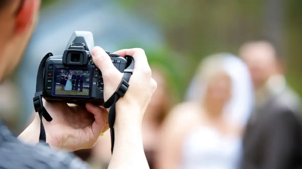 Kisah Pilu Fotografer Wedding di Jakarta: Mencari Cahaya dalam Keterbatasan